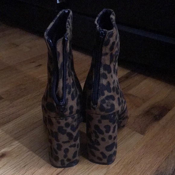 Faux suede leopard ankle booties - Picture 3 of 5